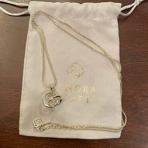 Kendra Scott Presleigh Love Knot Pendant Necklace